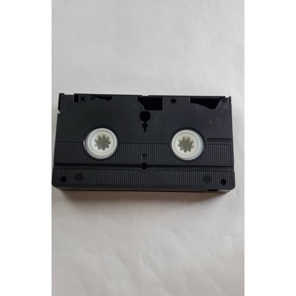 The Land Before Time VI: The Secret Of Saurus Rock VHS Tape 1998 - Clamshell - Picture 6 of 8